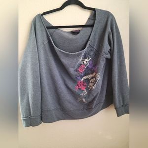Torrid Gray sweatshirt with skulls